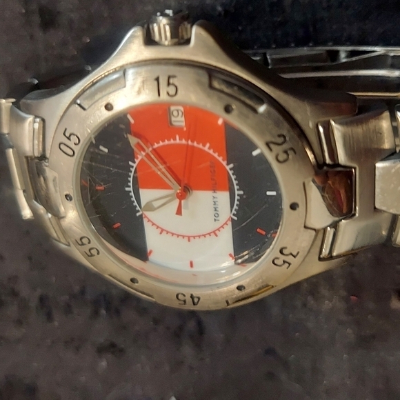 Vintage Y2K Tommy Hilfiger Mens Watch - Picture 2 of 6